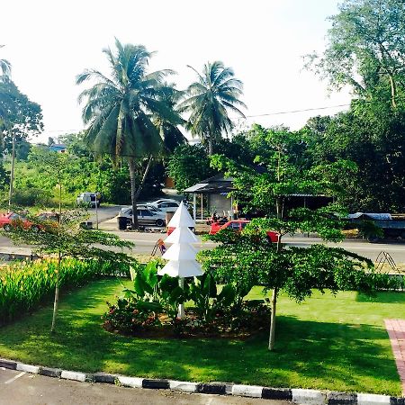 Semerah Garden Hotel Pontian Kecil Eksteriør billede