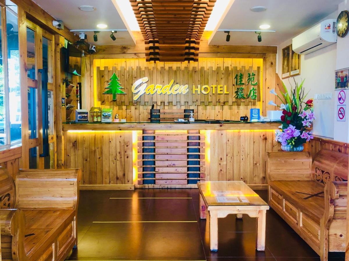 Semerah Garden Hotel Pontian Kecil Eksteriør billede